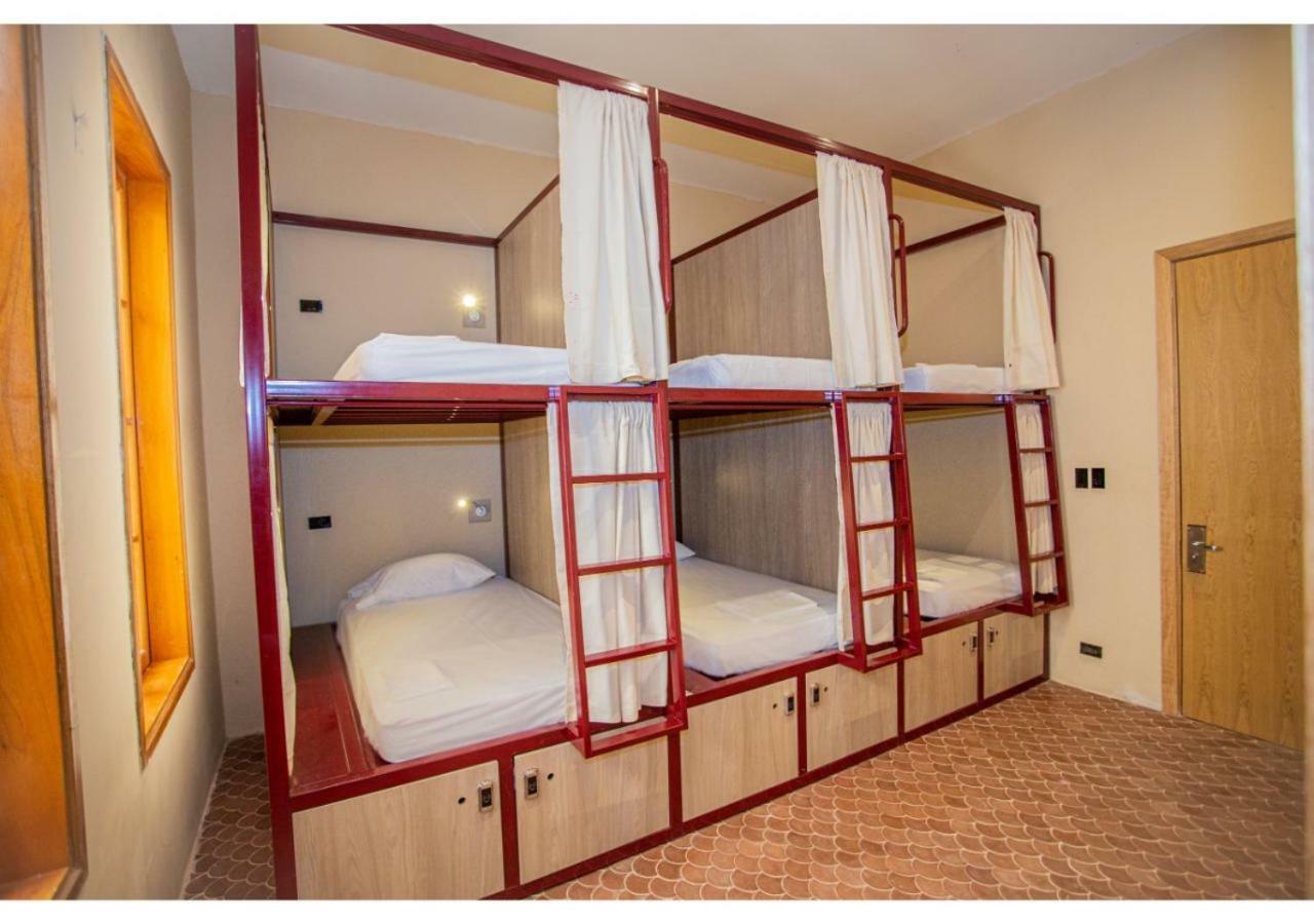Bed in 6-Bed Mixed Dormitory Room